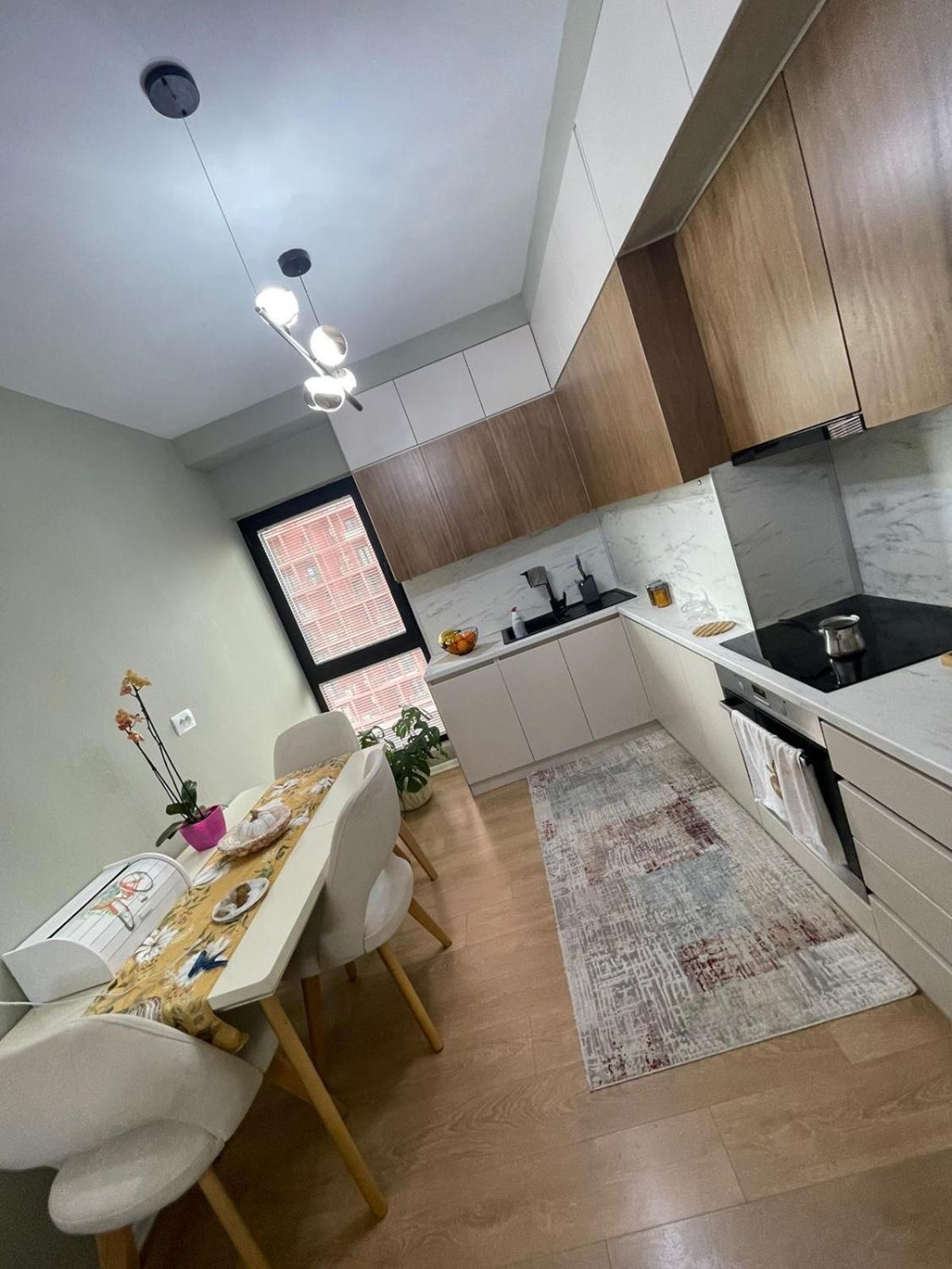 Garden Building Luxury Apartment Tirana Exterior foto
